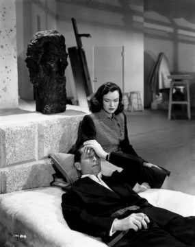 Publiciteitsfoto voor de film Phantom Lady (1944), hier met Ella Raines en Franchot Tone.